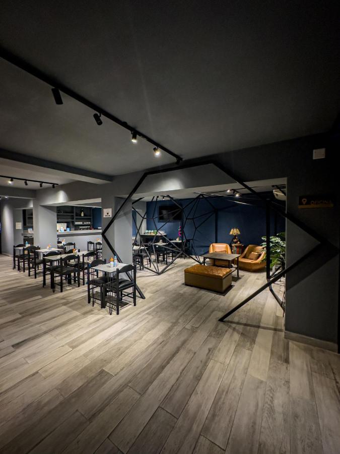 Hotel Iconico Jujuy Centro Desayuno Incluido ซานซัลวาดอร์ เด โฆคุย ภายนอก รูปภาพ